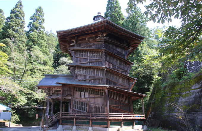 飯盛山 会津さざえ堂